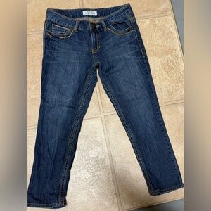 Aeropostale Classic Blue Women's Capri Jeans